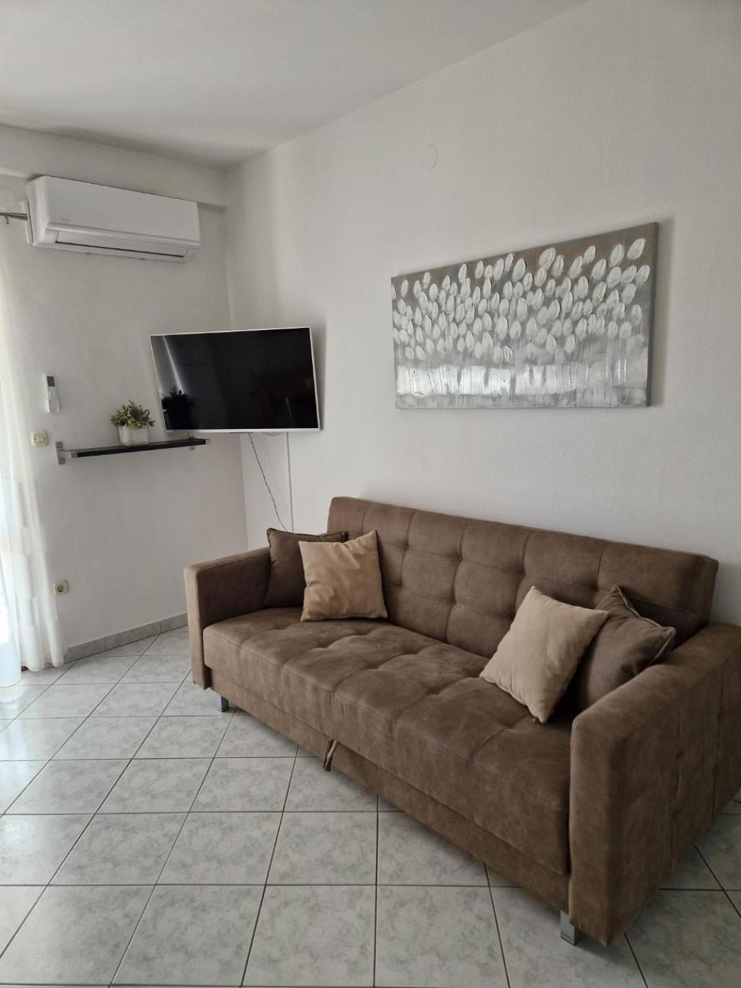Apartments Ida Sućuraj מראה חיצוני תמונה