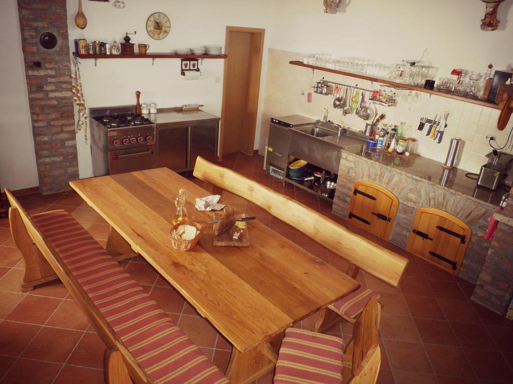 Apartments Ida Sućuraj מראה חיצוני תמונה