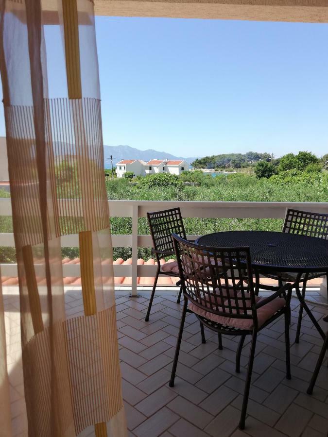 Apartments Ida Sućuraj מראה חיצוני תמונה
